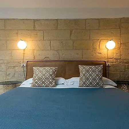 Le Nicchie Luxury Bed & Breakfast 4*